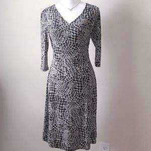 Size 2 Black & White Dress